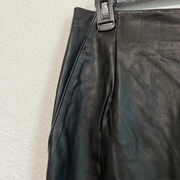 Vince NEW Pleat Front Tapered Leather Trousers Black Size 2 - Picture 7 of 11